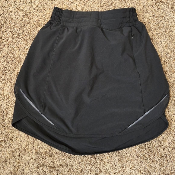 Lululemon Hottyhot High Rise Skirt Black - Picture 7 of 10